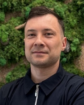 Специалист Шаукенев Руслан